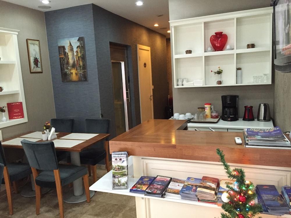 Alyon Suite Hotel Istanbul Exterior photo