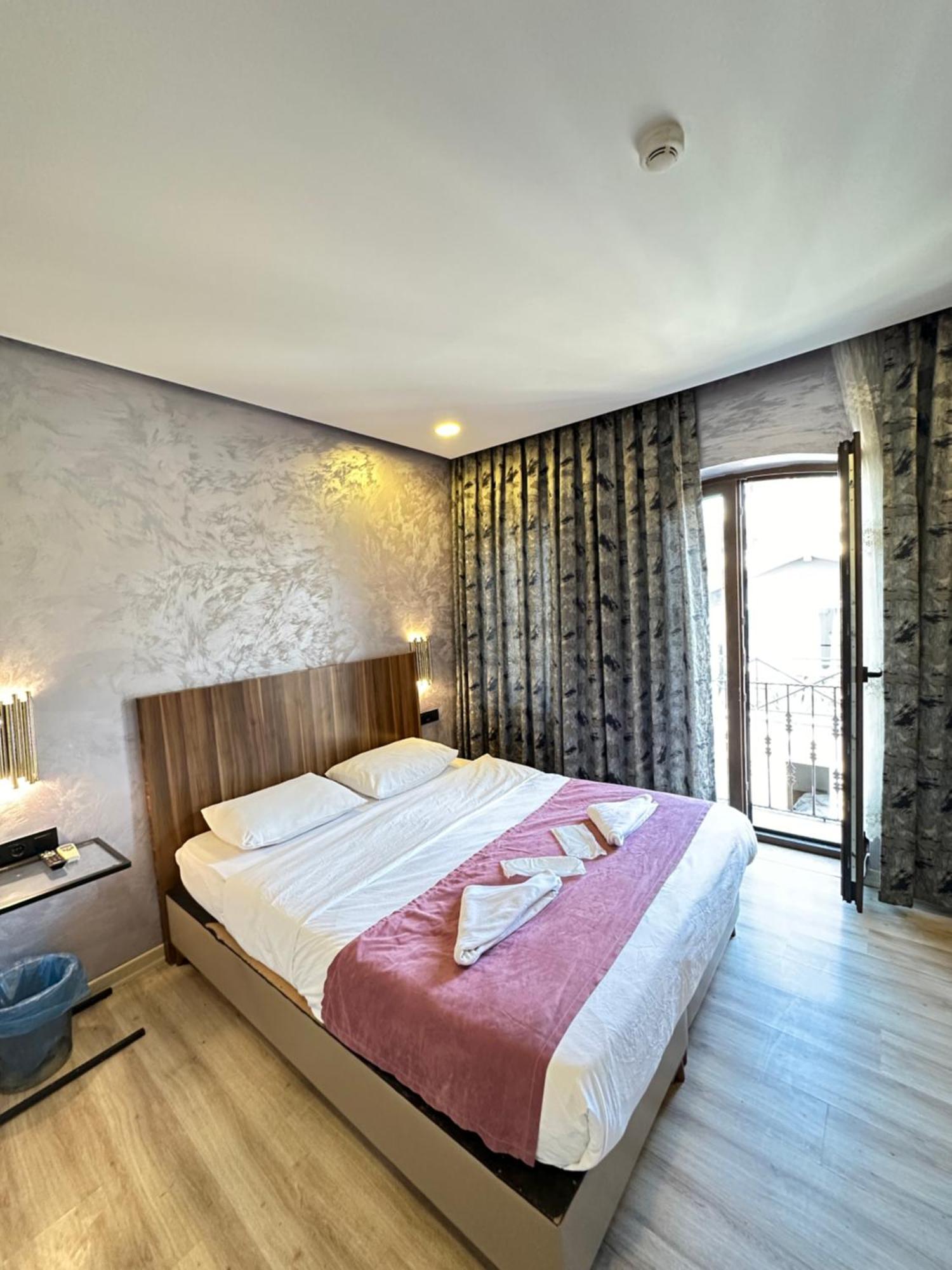 Alyon Suite Hotel Istanbul Exterior photo