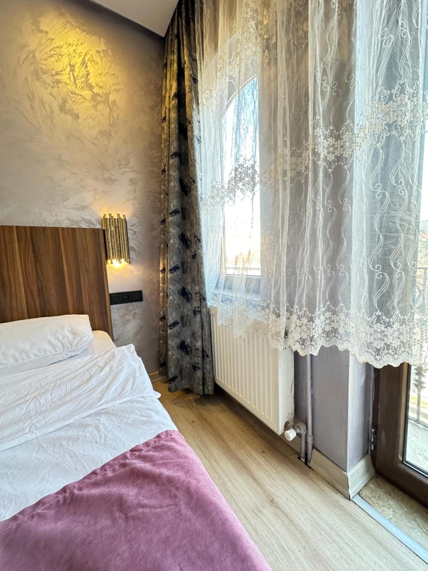 Alyon Suite Hotel Istanbul Exterior photo