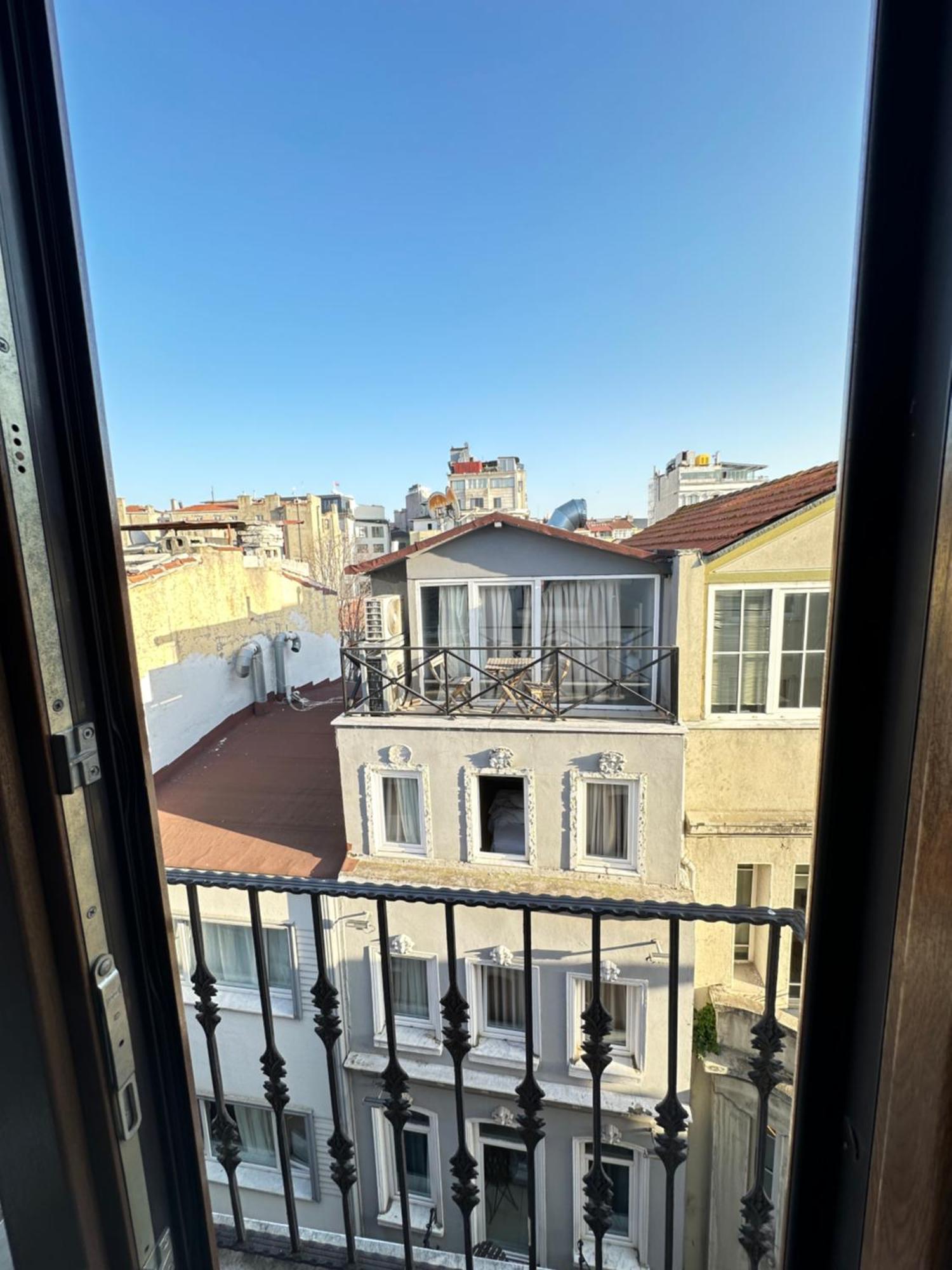 Alyon Suite Hotel Istanbul Exterior photo