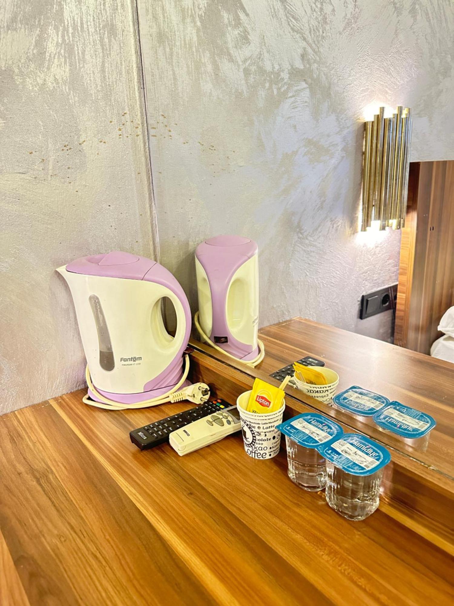 Alyon Suite Hotel Istanbul Exterior photo